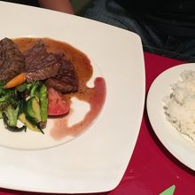 牛ハラミのステーキ