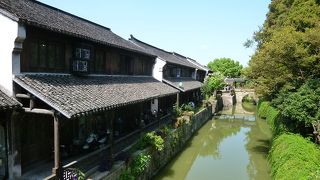 上海市内に残る水郷村の一つですが、交通は非常に不便です。