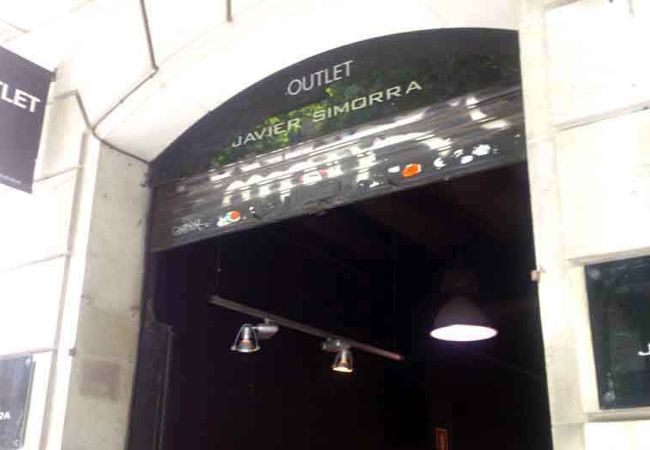 Javier Simorra Outlet