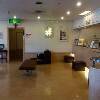 ロビーとフロント