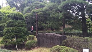 汐見坂を登る手前