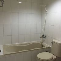 シャワーカーテンなし