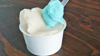 中之条町938 ふるさと交流センター「つむじ」内にあるローカーレジェラート