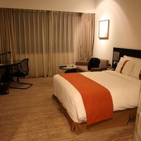 クイーンダブルベットです。