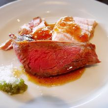 ローストビーフとローストポーク