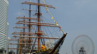 ピカチュウとコラボ