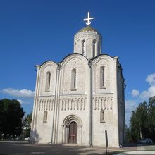 ドミトリエフスキー聖堂