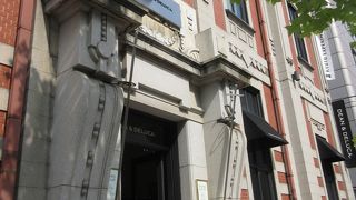 レトロな洋館に、DEEN & DELUCA ♪