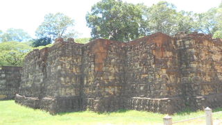 象のテラスの隣