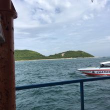 ハッタウェーンビーチは島の北側