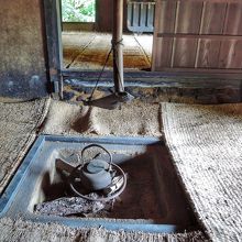 細川家住宅の囲炉裏