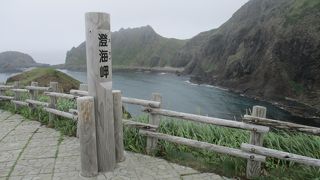 駐車場の売店で「トド」の串焼きが食べれます。