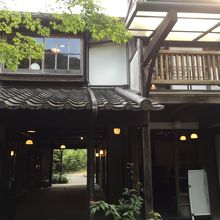 おしゃれなお土産やさん