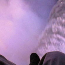 足元にナイアガラの滝