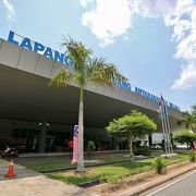 世界遺産「マラッカ」と「ジョージ・タウン（ペナン島）」へのアクセスに便利な空港