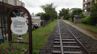 北海道初の線路跡、いまは遊歩道や催し会場に