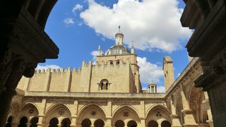 こちらは１１世紀