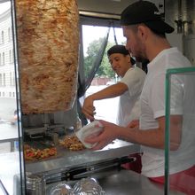 世界一のケバブはチキンのみです。