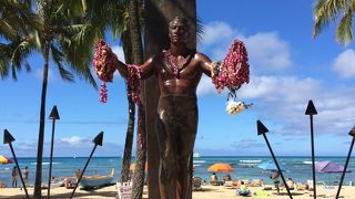 ワイキキビーチのシンボル♪