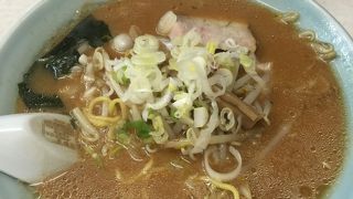 歴史のあるラーメン屋さんのようですが至って普通。