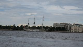 サンクトペテルブルクといえば