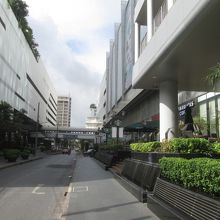 プルンチットセンター