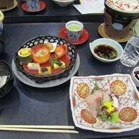 夕食（和食会席）、前菜です