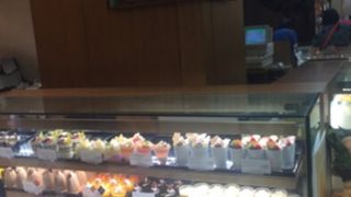 アート作品の様なケーキ