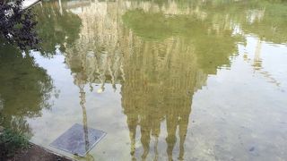 サグラダファミリア、朝早くとライトアップが見ごろですね