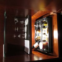 部屋内のミニバー