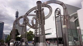 夏の太陽に輝いて綺麗