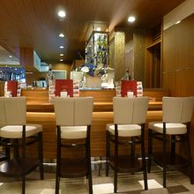 正面にブルーのバラが飾ってありました．