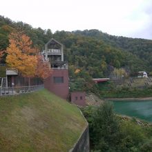 カリヨンの塔（幸せの鐘）