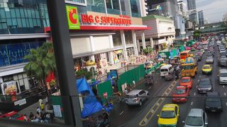 メガドンキみたいな感じでしょうか