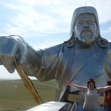 エレベーターと階段で馬の首部分へ。ここで記念撮影する人多し。