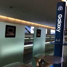 Wi-Fi、電源は無料で使えます。