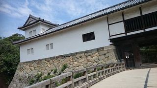 彦根城守りの要