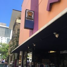 5日間のレンタルで75$でした