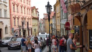 土産店がずらり