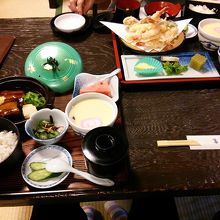 茶碗蒸しは必ず食べてみて〜