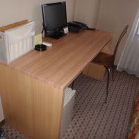 液晶テレビや冷蔵庫、LANケーブル等、揃っています。