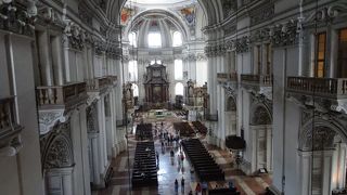 大聖堂を見下ろせます