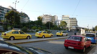 ベンツが多く走っていました