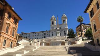 誰もいないスペイン階段