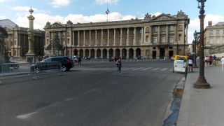 ごちゃごちゃしてる感じ