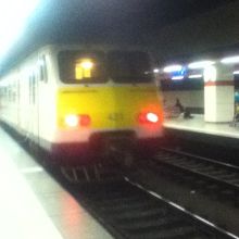 鉄道車両（バルセロナ空港駅）