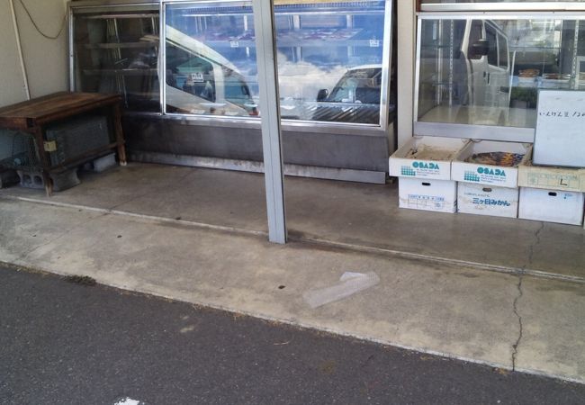 お昼早めに入る事を薦めます