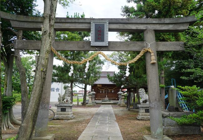 内国府間八幡神社