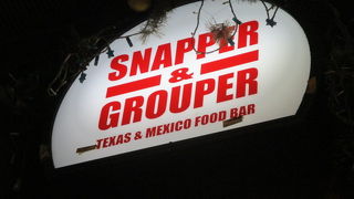 ハッピーアワー利用。女性グループにはナチョスのサービス