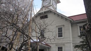 こっそり佇む時計台！！